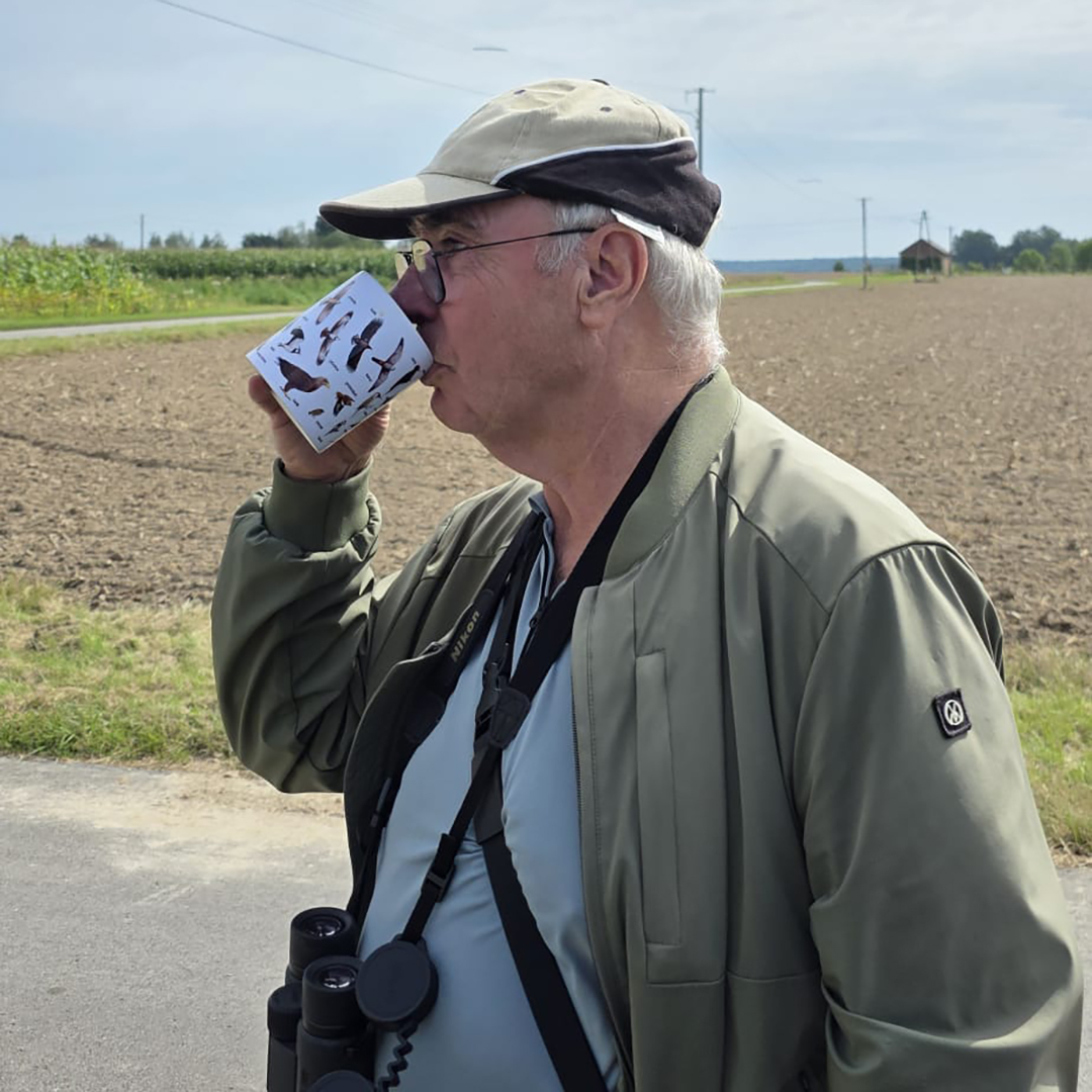 Arie Smetsers - Wij zijn HIER - Onze mensen - Vogels bekijken
